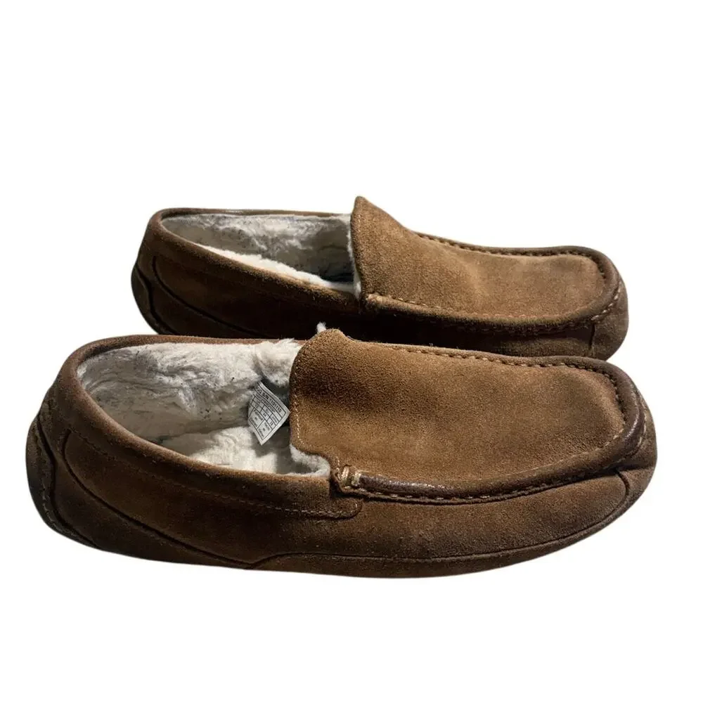UGG Ascot Suede Slippers Men's Size 11 Sheepskin Slip-On Chestnut Comfy Cozy